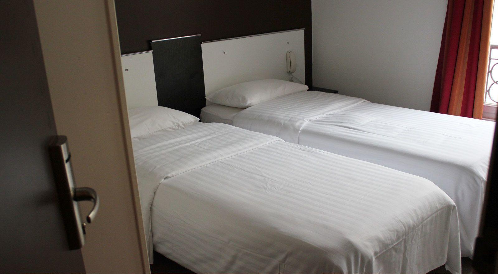 Royal Wagram 2* Paris