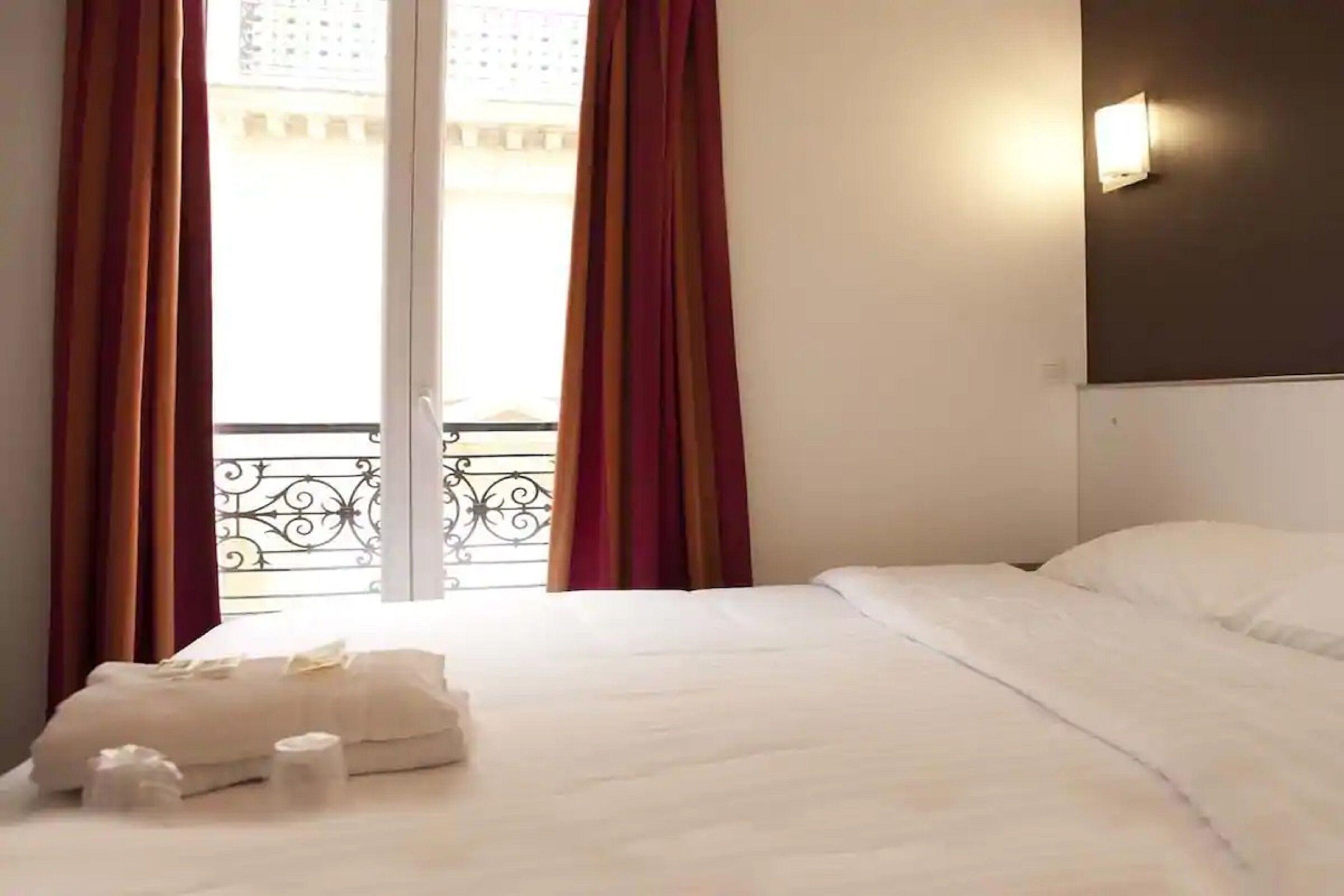 Hotel Royal Wagram Parigi